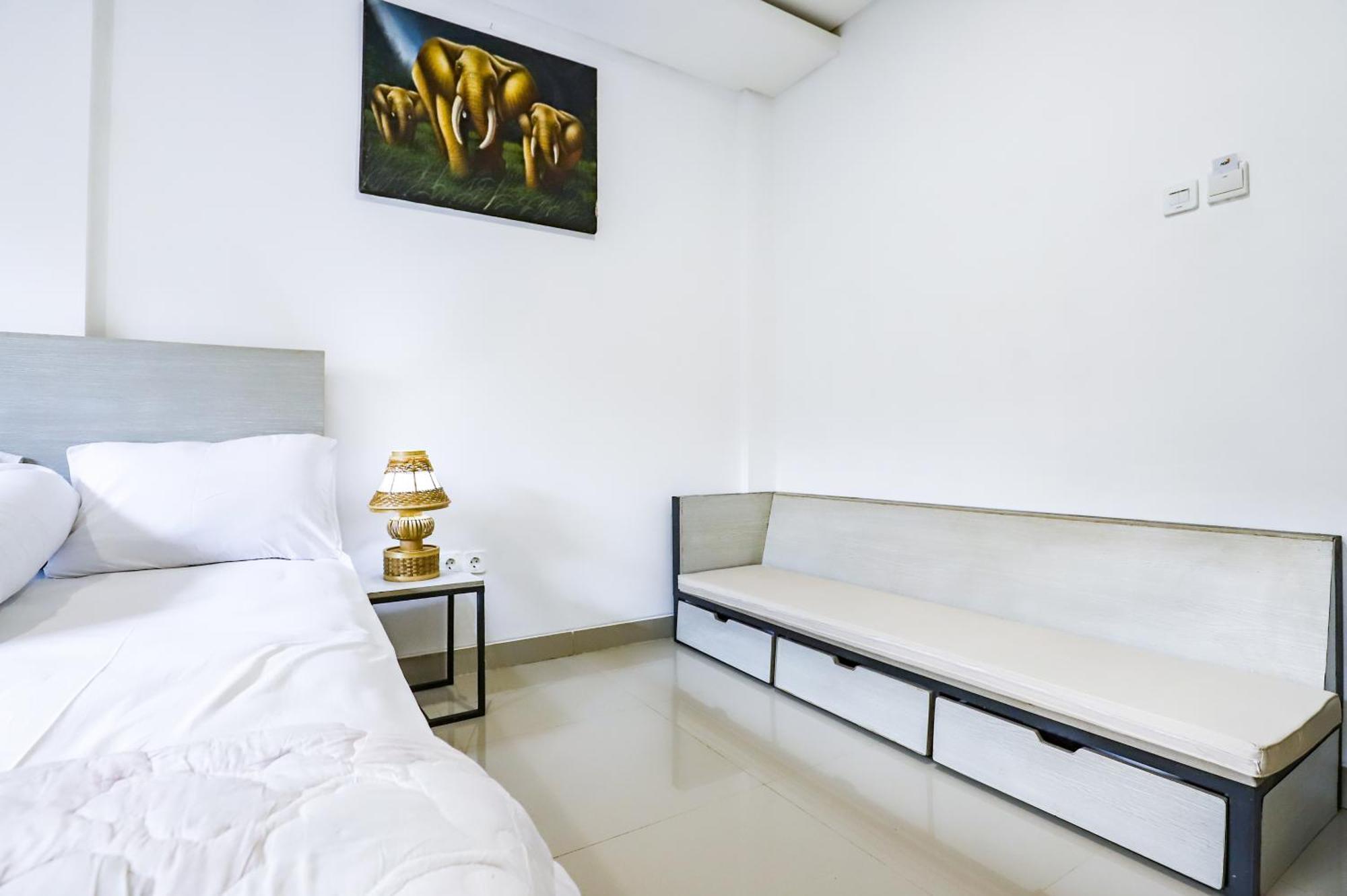 White Blue House 7 -Pvt Room, Shared Pool&Kitchen Ubud  Exterior photo